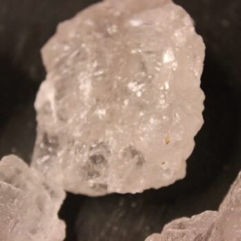 sel-halite-cubique-gros-morceau