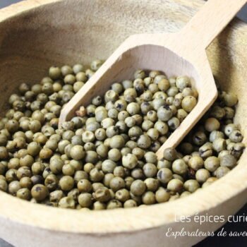 Poivre vert frit de Madagascar - Les épices curieuses