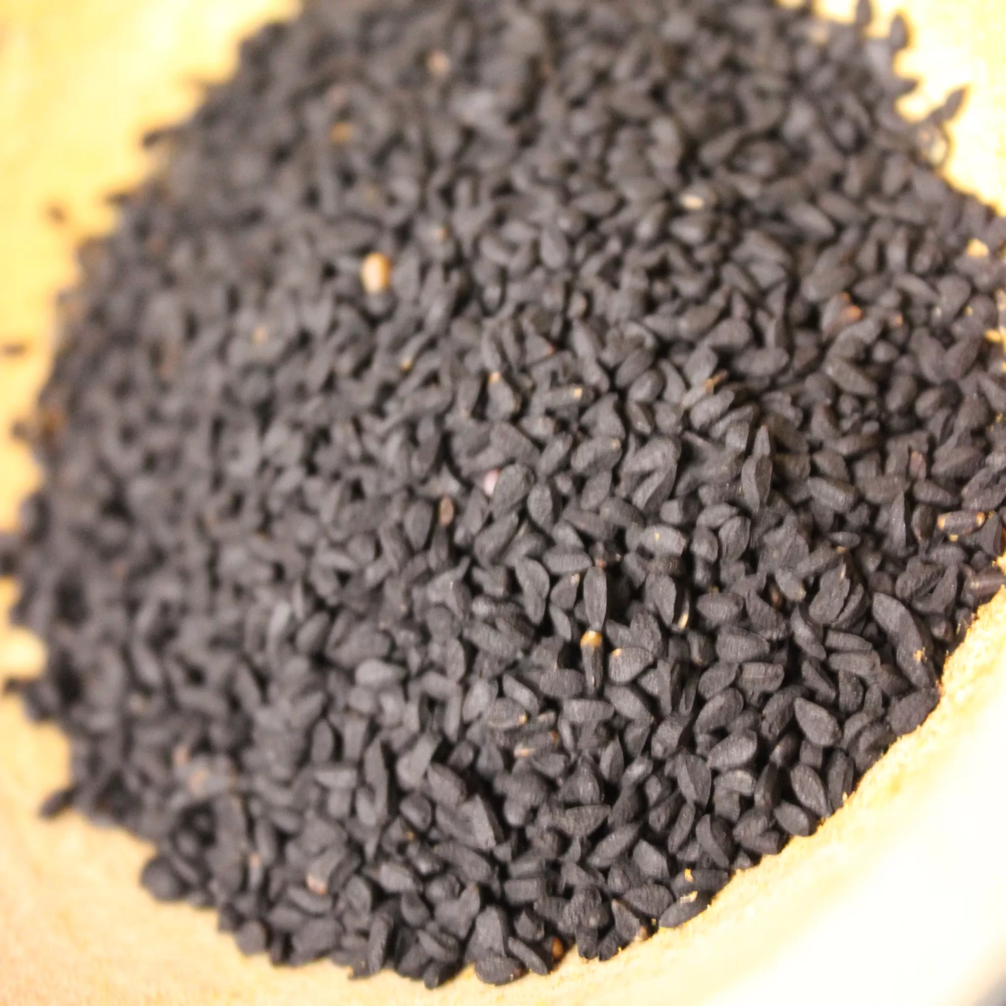 Cumin noir en graines Les épices curieuses