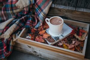 Chocolat chaud épicé : La recette réconfortante de l'automne à savourer - Les épices curieuses