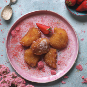 Beignets Fraise Rhubarbe à la Cardamome - Les épices curieuses