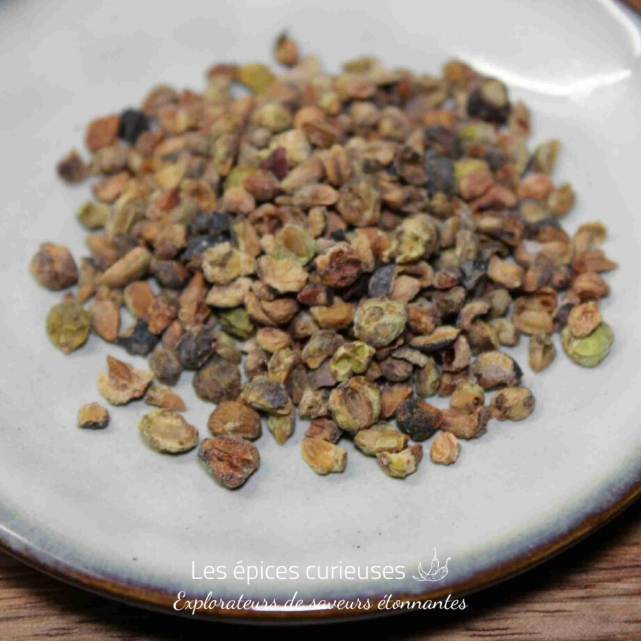 Baies de genièvre concassée - Les épices curieuses