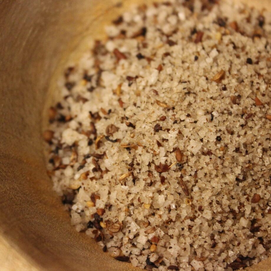 Fleur de sel aux éclats d'épices torréfiées - Les épices curieuses