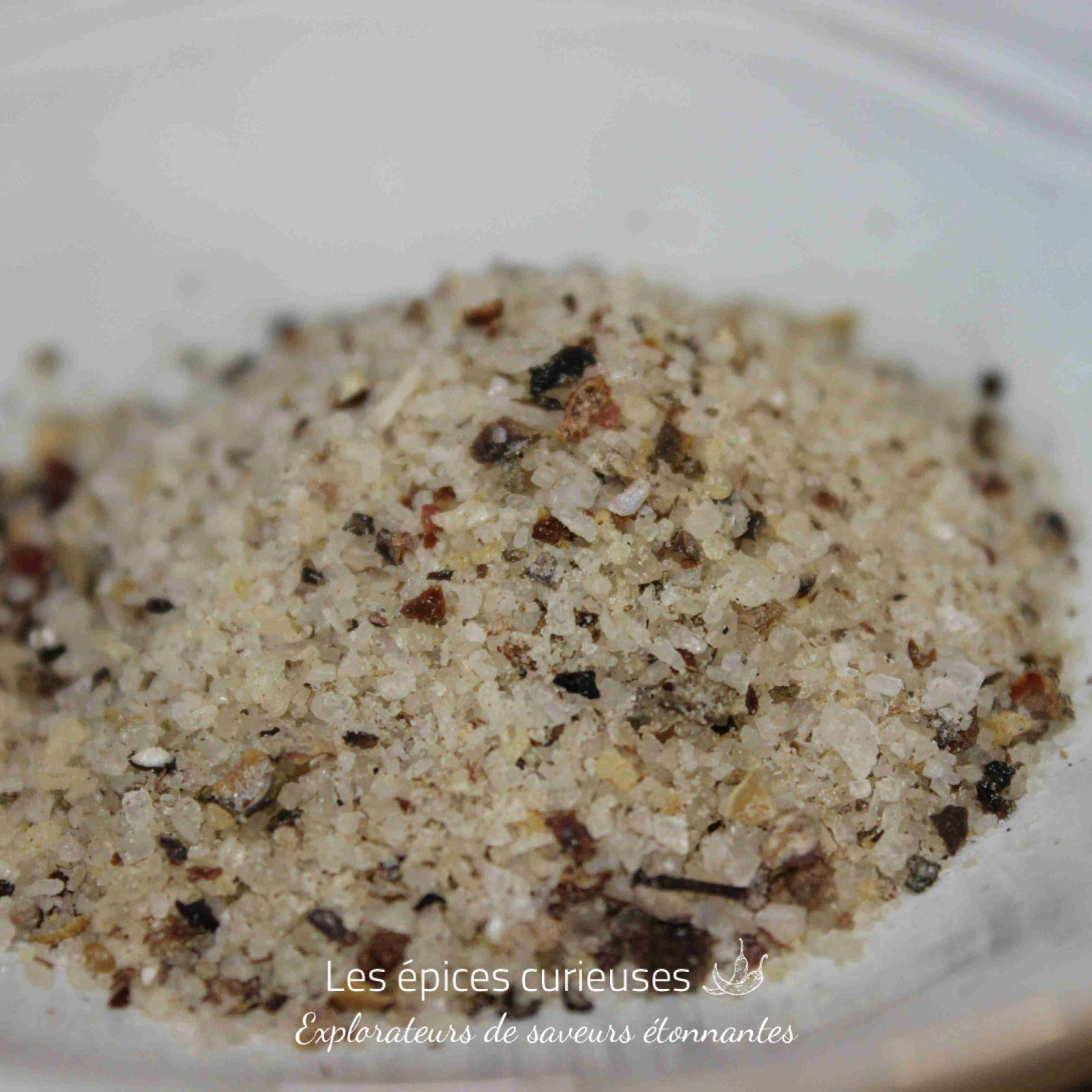 Fleur de sel aux poivres du monde - Les épices curieuses