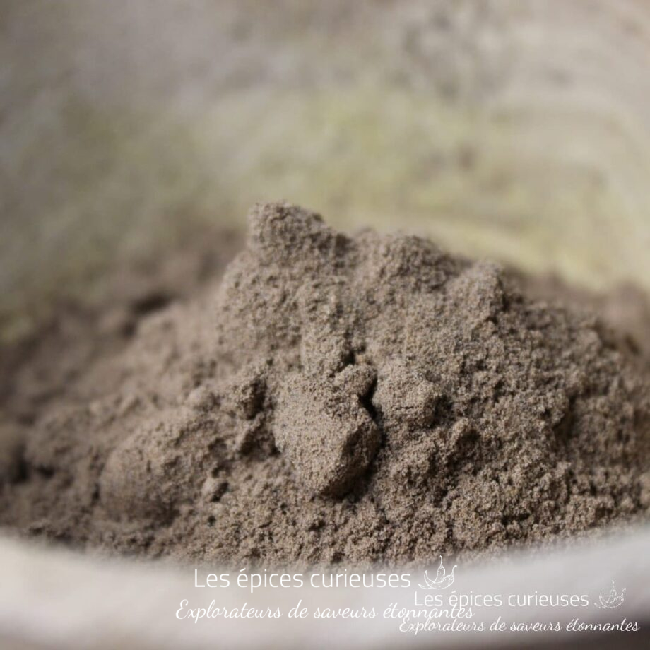 Assemblage Quatre épices - Les épices curieuses