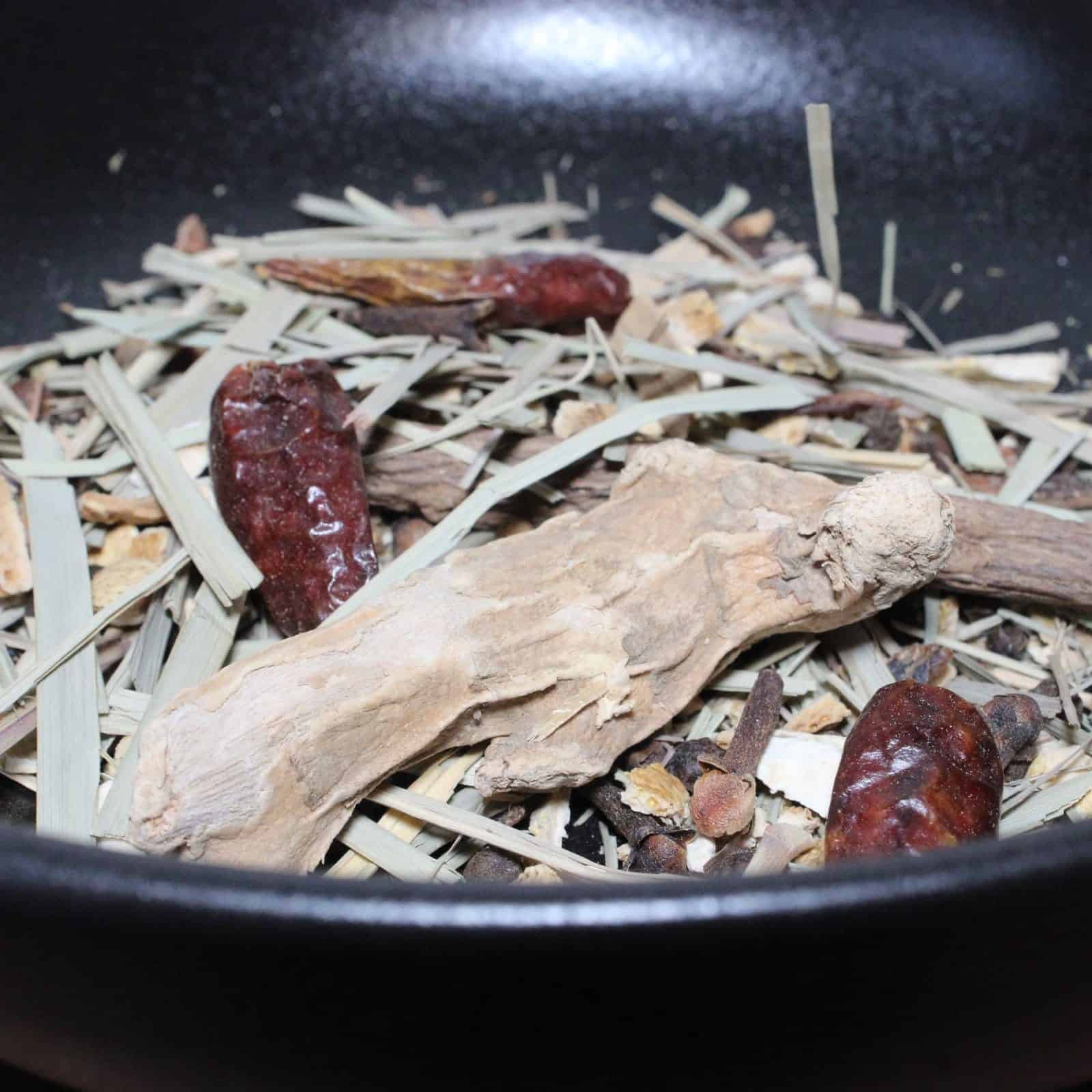 Préparation Diable Rouge pour Rhum Arrangé - Les épices curieuses