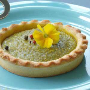 Tartelette au citron vert, pavot et cardamome – recette gourmande et parfumée- Les épices curieuses