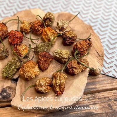 Piment Carolina Reaper - Entier et séché - Les Épices Curieuses