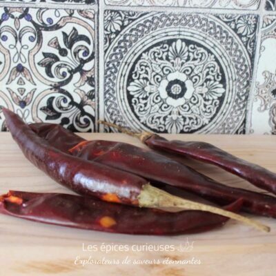 Piment Serrano - Piment entier et séché - Les Épices Curieuses