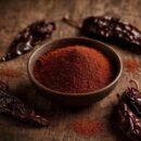 Piment Ancho Rouge Foncé en Poudre - Les Épices Curieuses